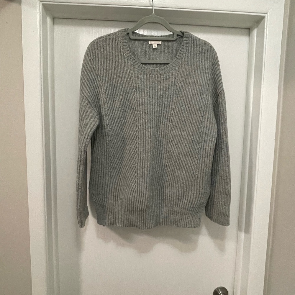 Chunky Wool Gap Sweatshirt